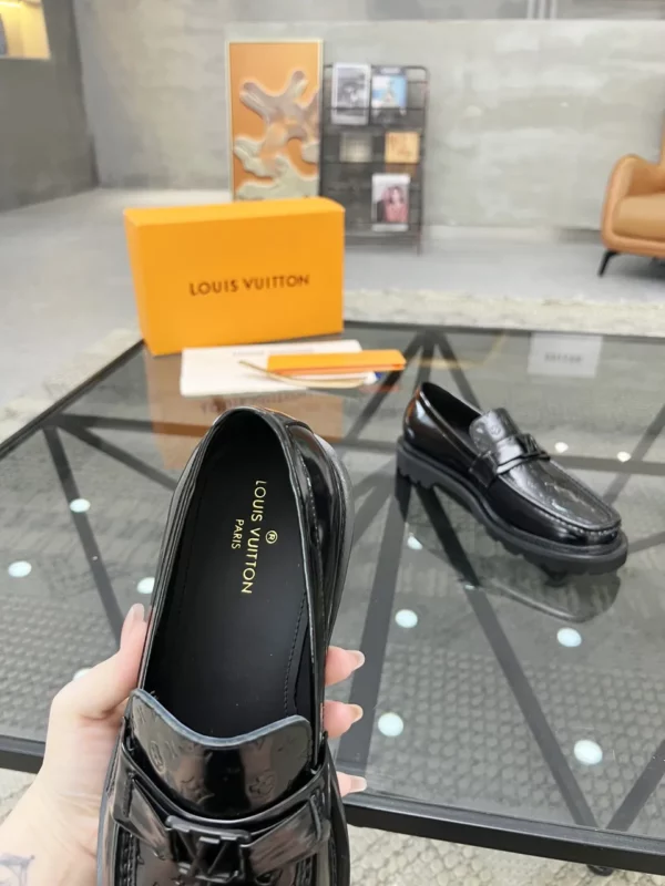 Louis Vuitton shoes - louis vuitton replica shoes