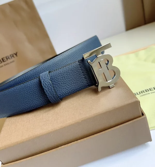 Burberry belt