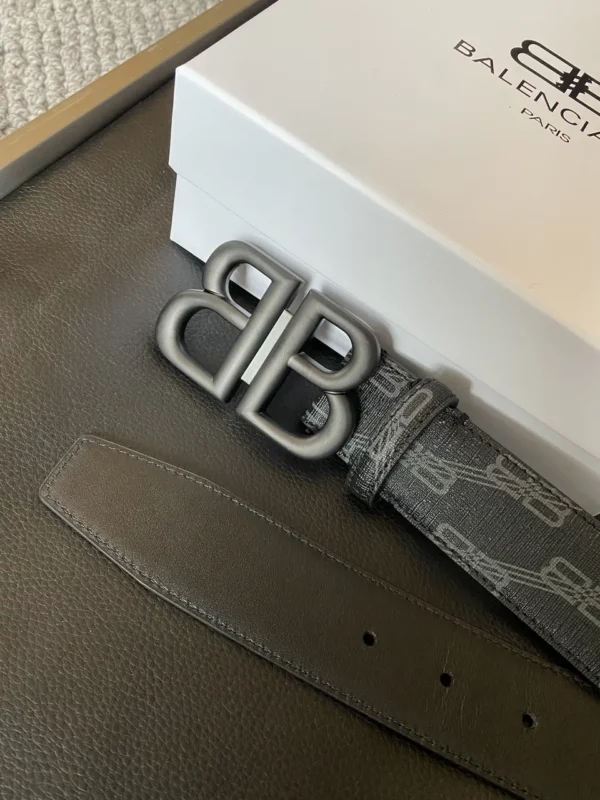 Balenciaga belt