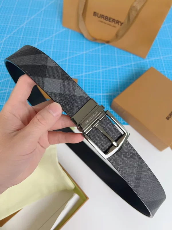 Burberry belt