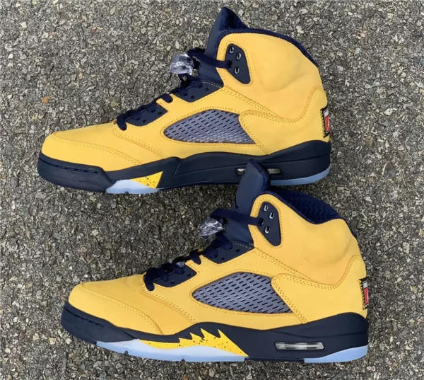 Air Jordan 5 SP Michigan - 2019-07-02 - Replica shoes