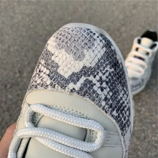 Air Jordan 11 Low SE Snakeskin - 2019-04-11 - Replica shoes