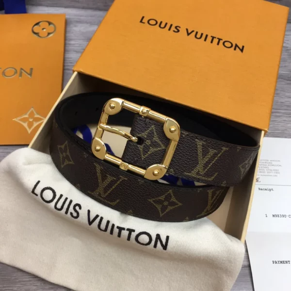 Louis Vuitton belt