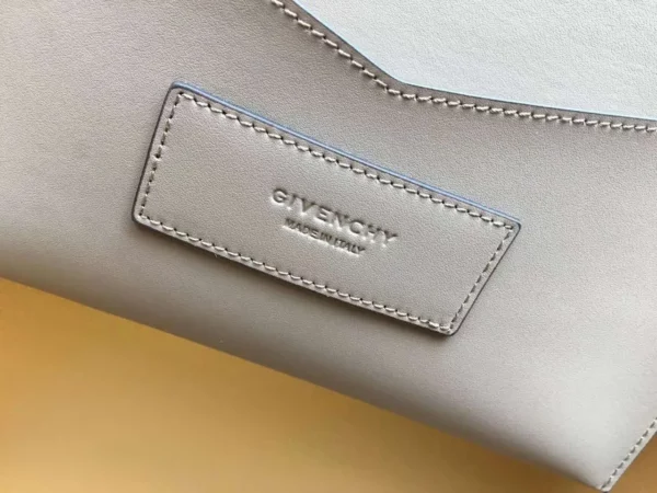 Givenchy bag - replica bags