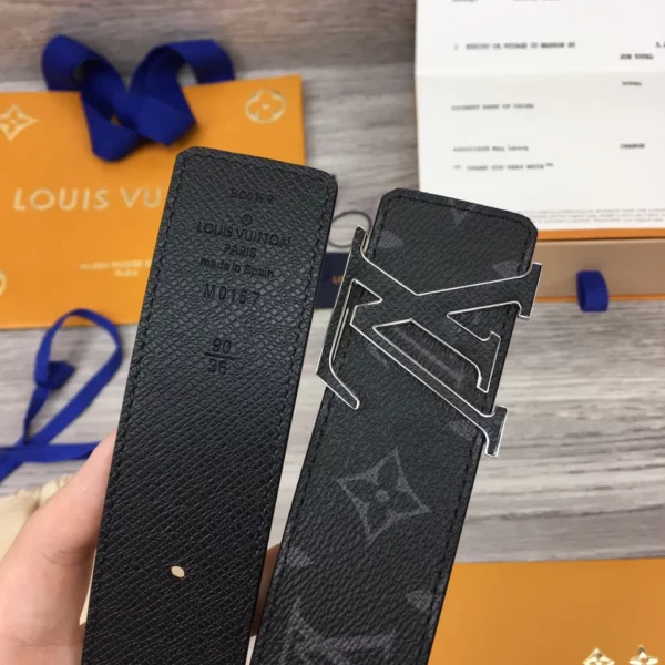 Louis Vuitton belt