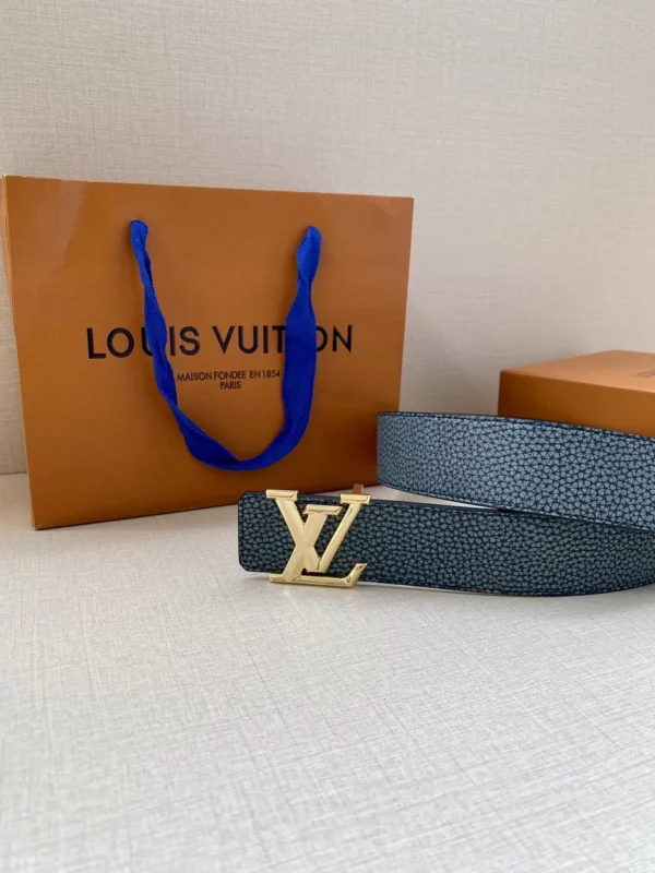 Louis Vuitton belt