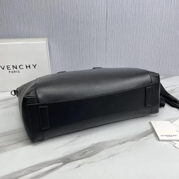 Givenchy bag - rep bags