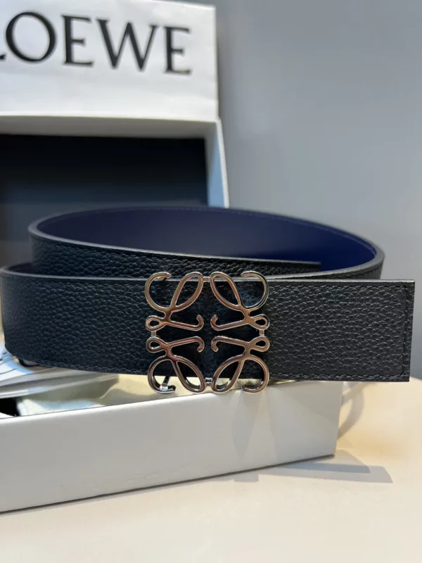 Loewe belt