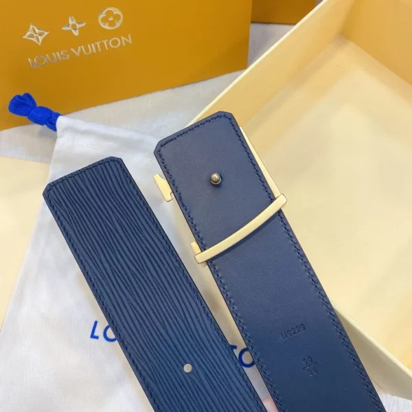 Louis Vuitton belt