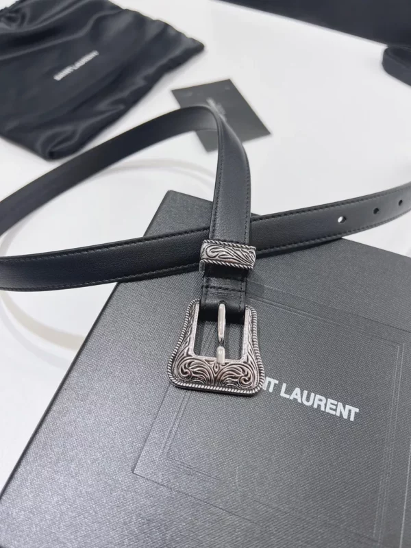 Saint Laurent belt