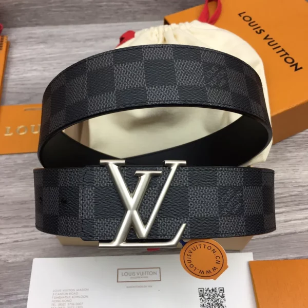 Louis Vuitton belt