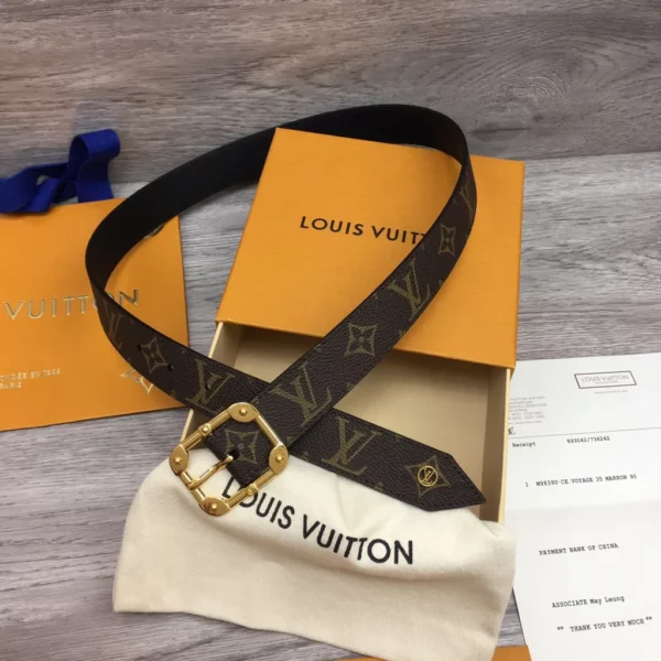 Louis Vuitton belt