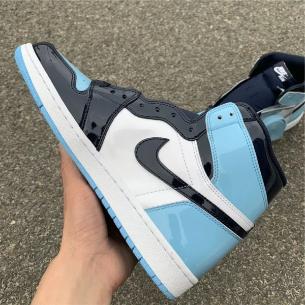 Air Jordan 1 WMNS UNC - 2019-04-15 - Replica shoes