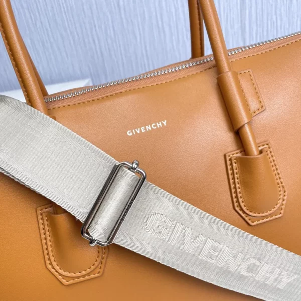 Givenchy bag - rep bags