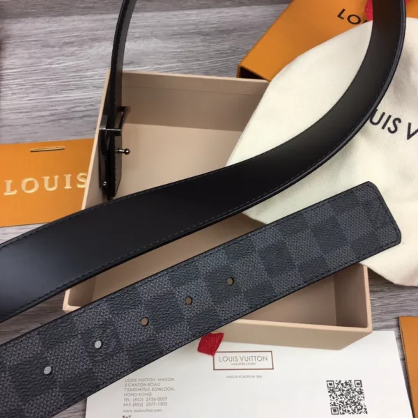 Louis Vuitton belt