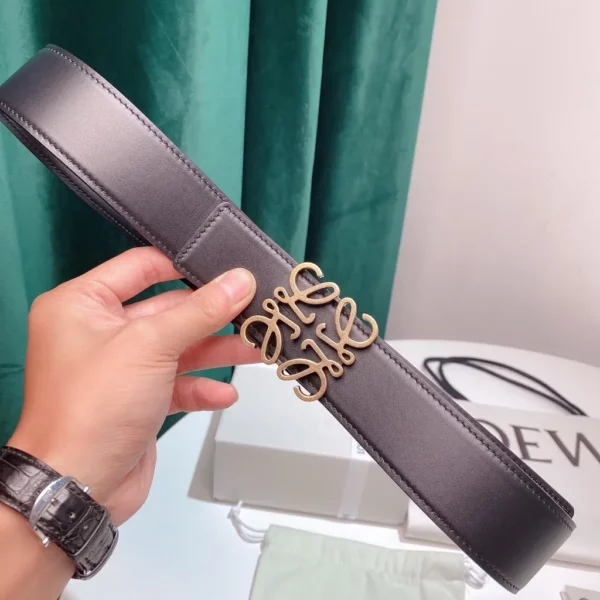 Loewe belt