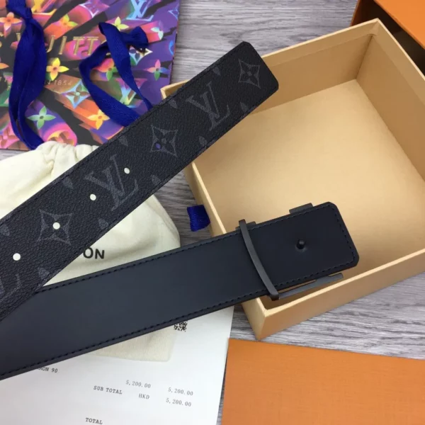 Louis Vuitton belt