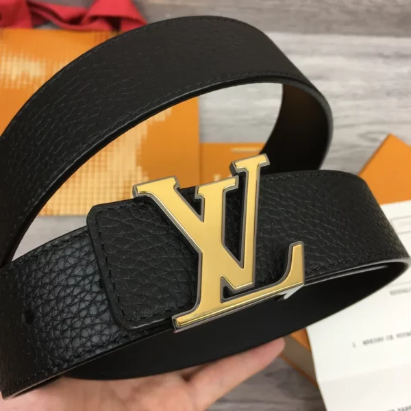 Louis Vuitton belt