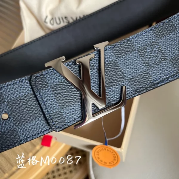 Louis Vuitton belt