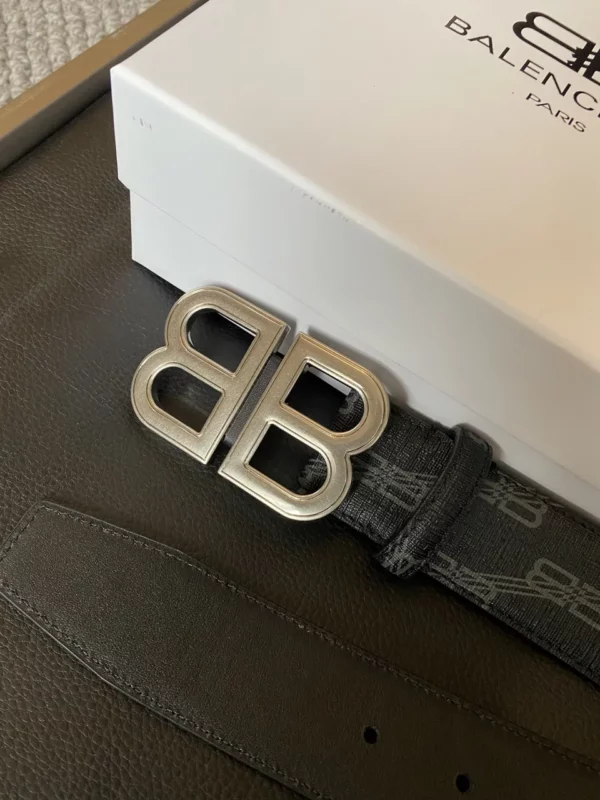 Balenciaga belt