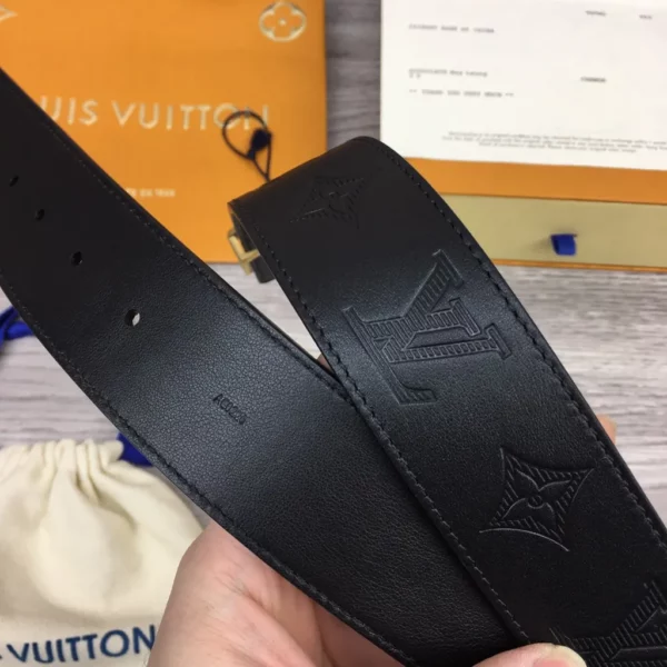 Louis Vuitton belt