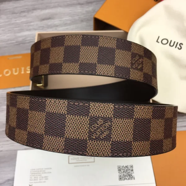 Louis Vuitton belt