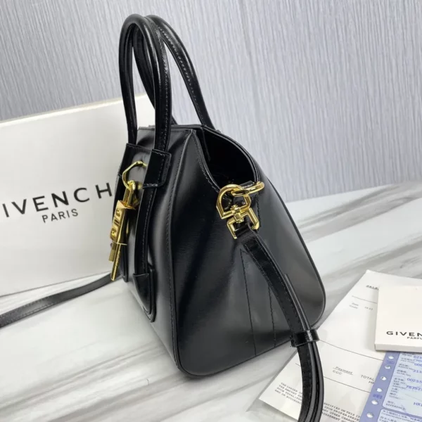 Givenchy bag - replica bags