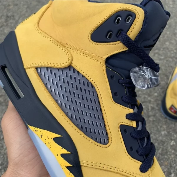 Air Jordan 5 SP Michigan - 2019-07-02 - Replica shoes