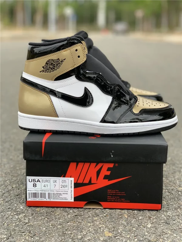 Air Jordan 1 Gold Toe - 2018-11-06 - Replica shoes