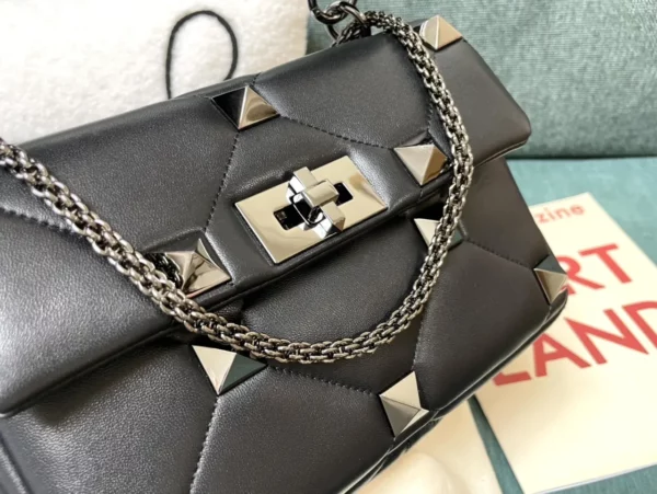 Valentino bag - rep bags