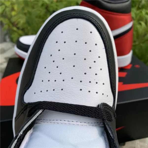 Air Jordan 1 Satin WMNS Black Toe - 2019-08-14 - Replica shoes