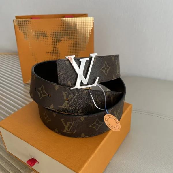 Louis Vuitton belt