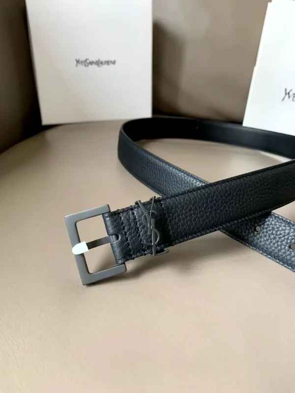 Saint Laurent belt