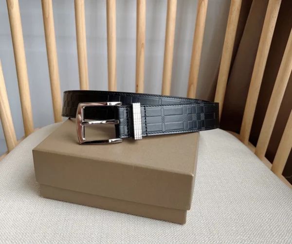 Burberry belt