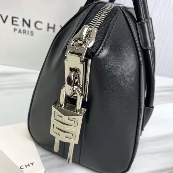 Givenchy bag - rep bags