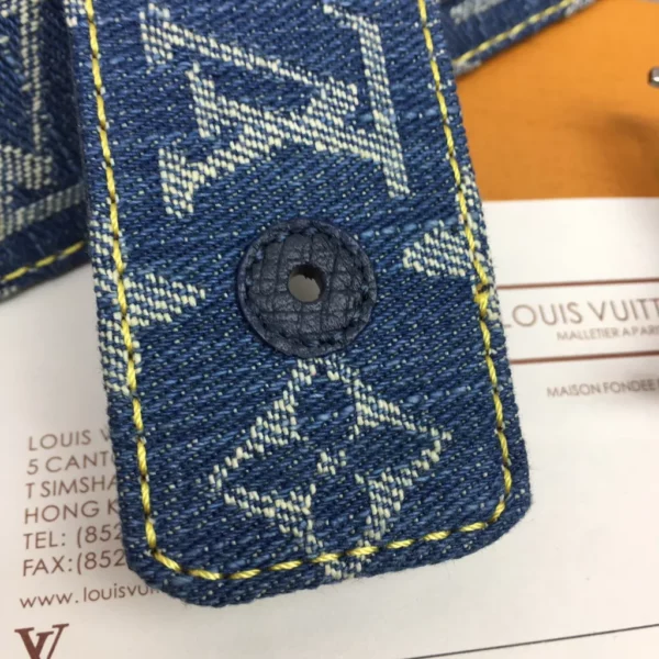 Louis Vuitton belt