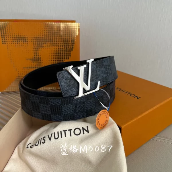 Louis Vuitton belt