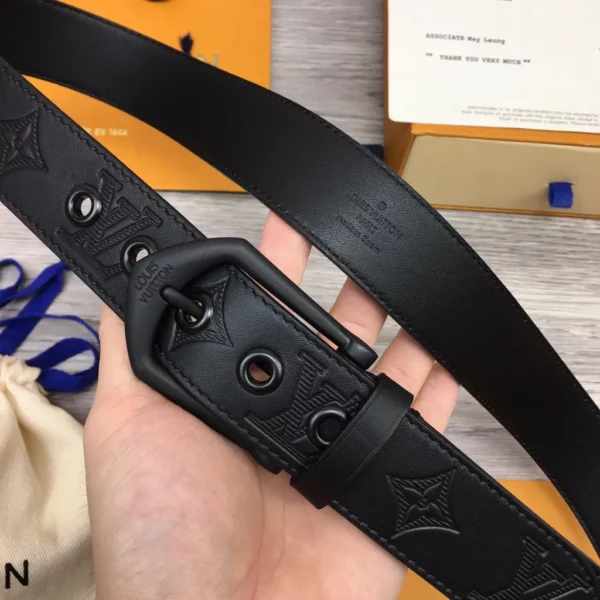 Louis Vuitton belt