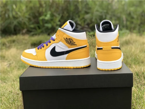 $180 Air Jordan 1 - 2019-03-13 - Replica shoes