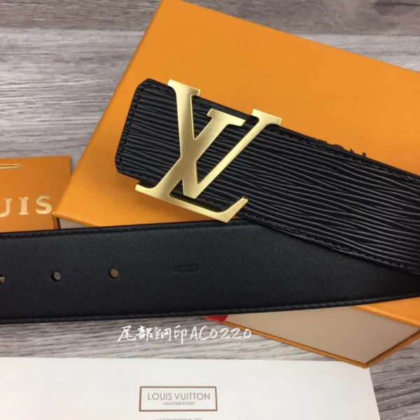 Louis Vuitton belt