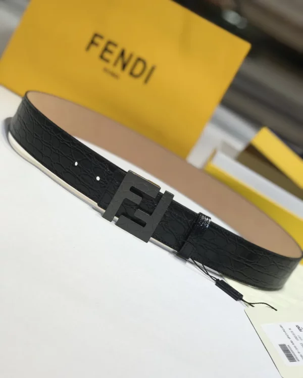 Fendi belt