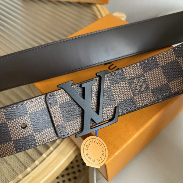 Louis Vuitton belt