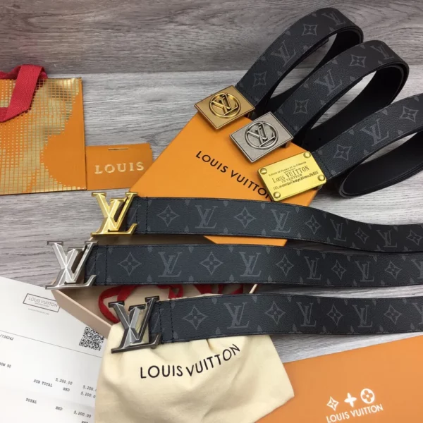 Louis Vuitton belt