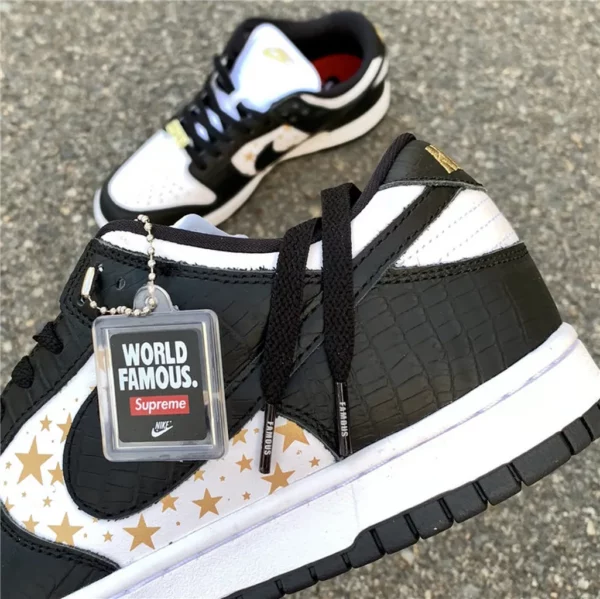 Supreme x Nike SB Dunk Low Black Stars - Replica shoes