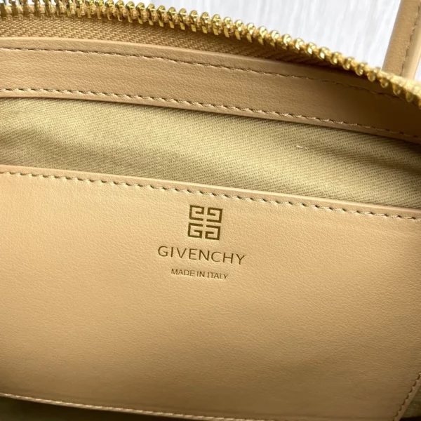 Givenchy bag - replica bags