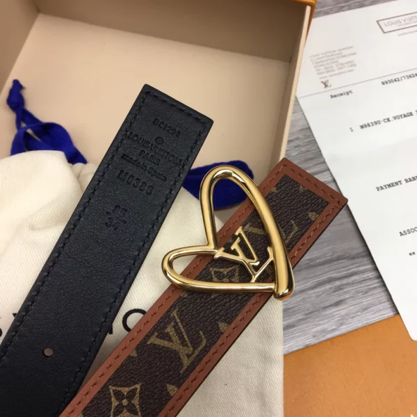 Louis Vuitton belt