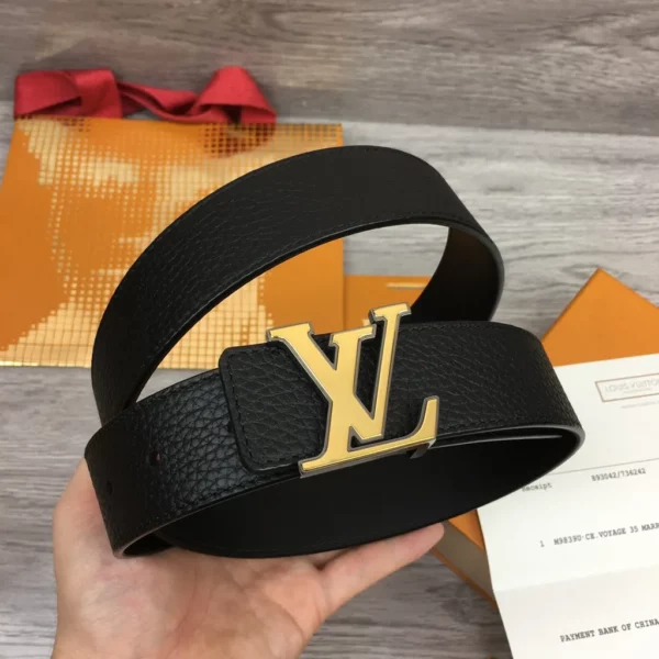 Louis Vuitton belt