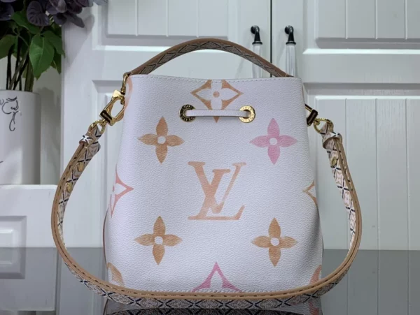 Louis Vuitton bag - louis vuitton replica bags