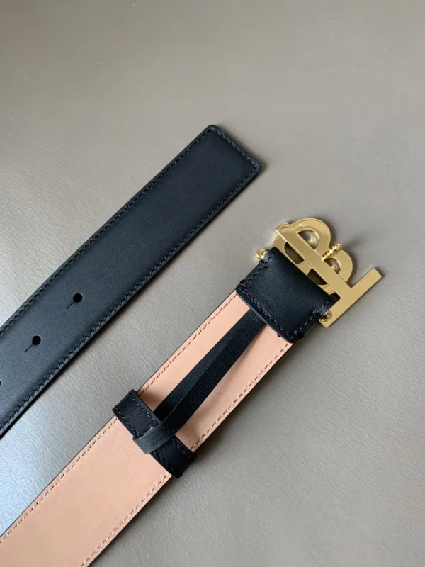 Burberry belt