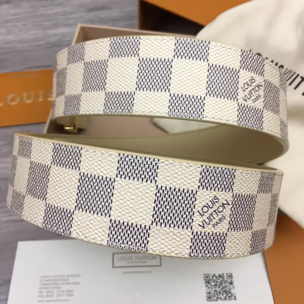 Louis Vuitton belt